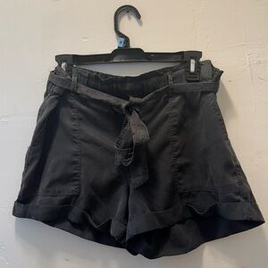 AERIE Tie Cargo shorts